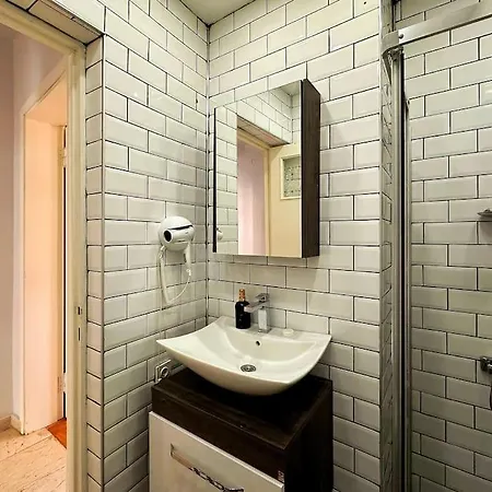 Triplex In Taksim Square With 4 Bedroom * 伊斯坦布尔