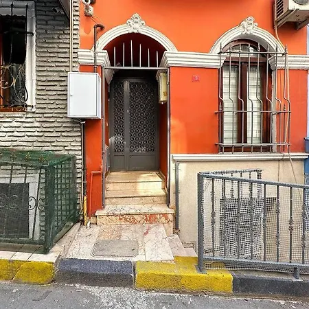 别墅 Triplex In Taksim Square With 4 Bedroom