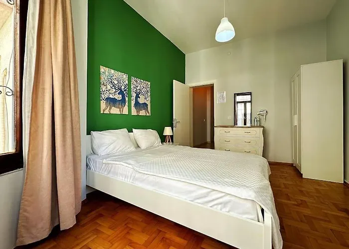 Triplex In Taksim Square With 4 Bedroom * 伊斯坦布尔