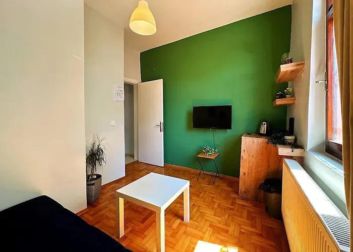 Triplex In Taksim Square With 4 Bedroom *