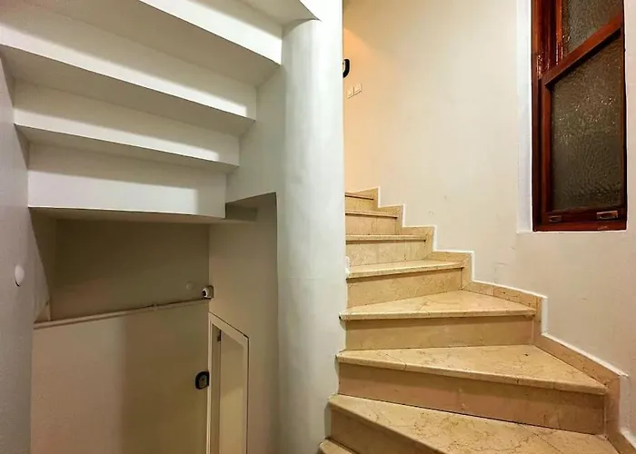 别墅 Triplex In Taksim Square With 4 Bedroom 伊斯坦布尔