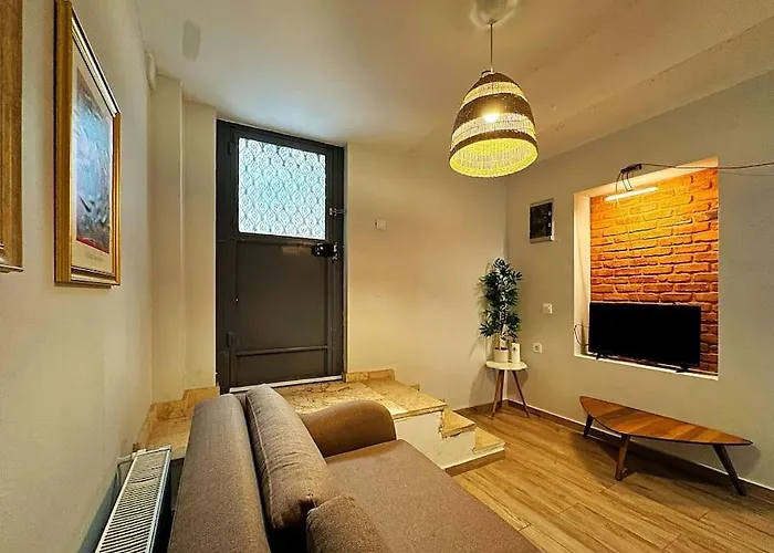 Triplex In Taksim Square With 4 Bedroom *