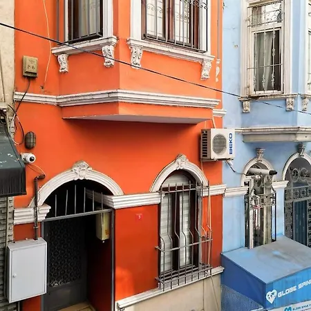 Triplex In Taksim Square With 4 Bedroom Villa *